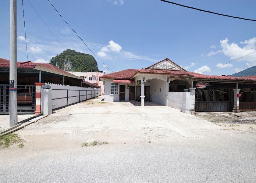 Kelantan Gua Musang Primary image