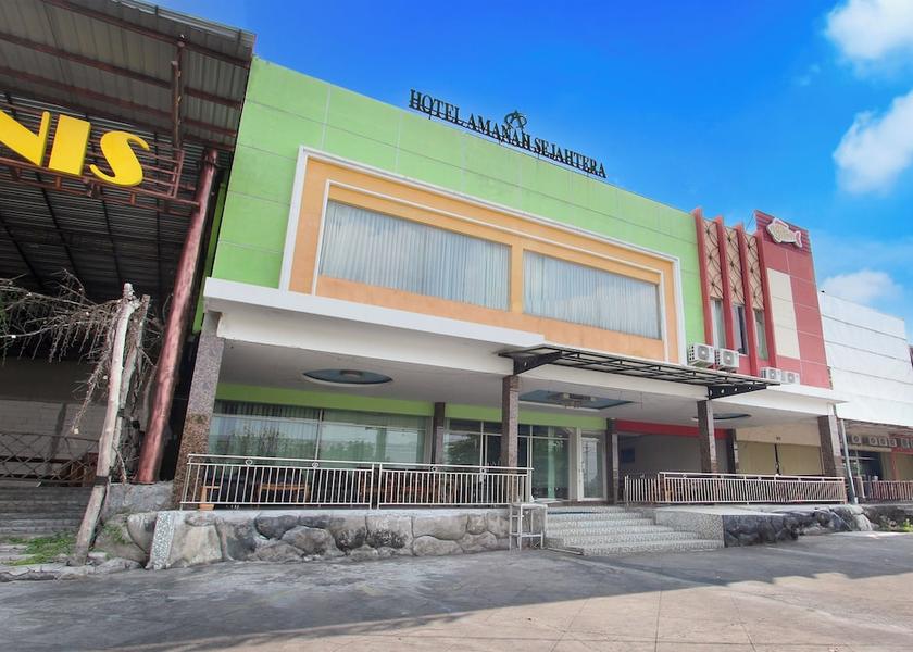 Central Java Ngemplak Exterior