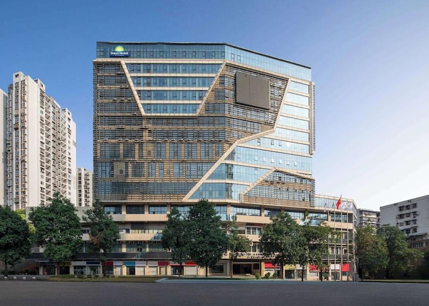  Chongqing Exterior Detail