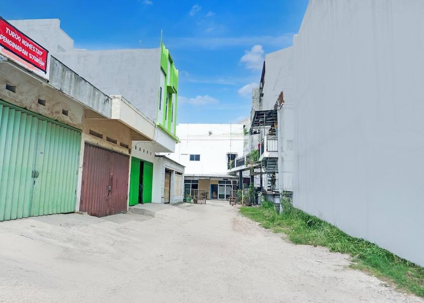 Lampung Gedongtataan Front of property