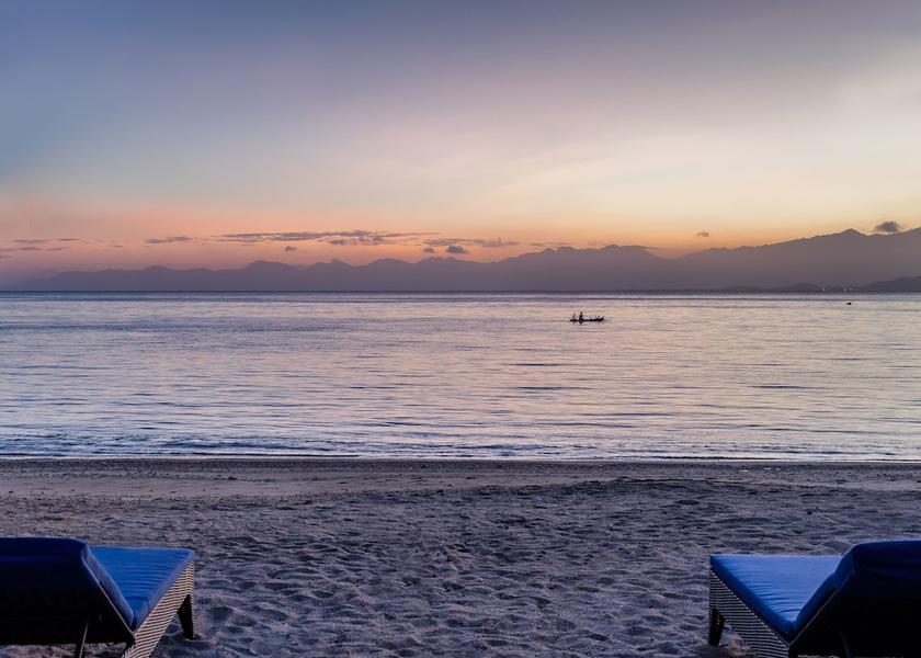 West Nusa Tenggara Sekotong Barat BBQ/picnic area