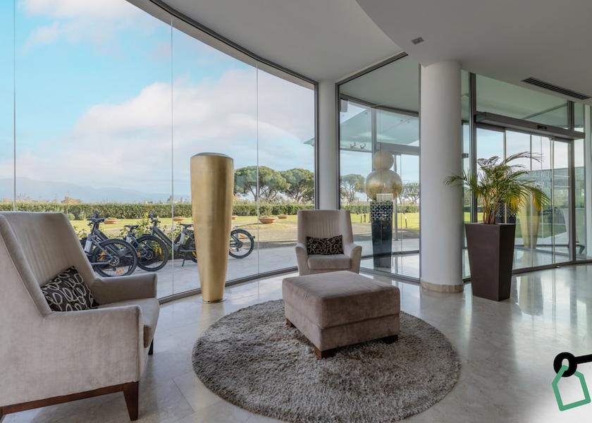 Tuscany Pisa Lobby