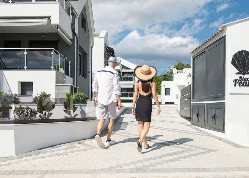 Eastern Macedonia and Thrace Sithonia Facade