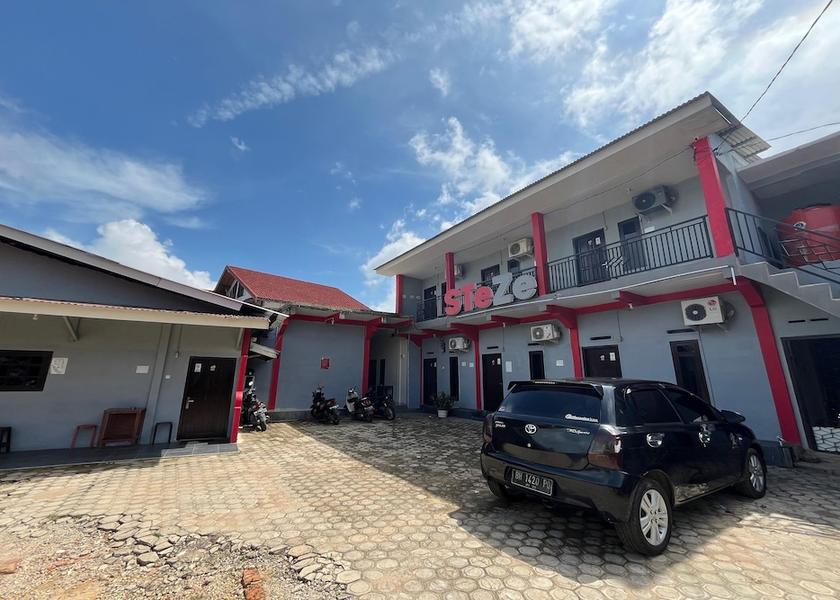  Jambi Exterior Detail