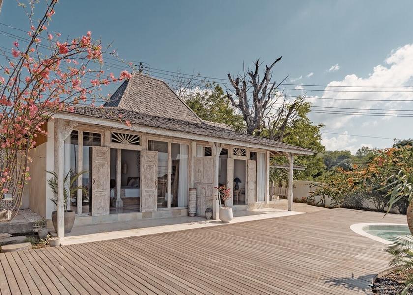  Penida Island Exterior Detail