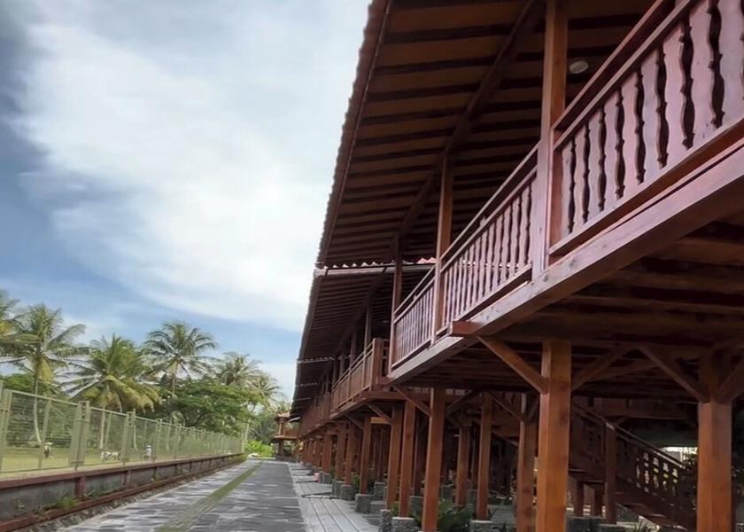 Central Java Muntilan Exterior Detail