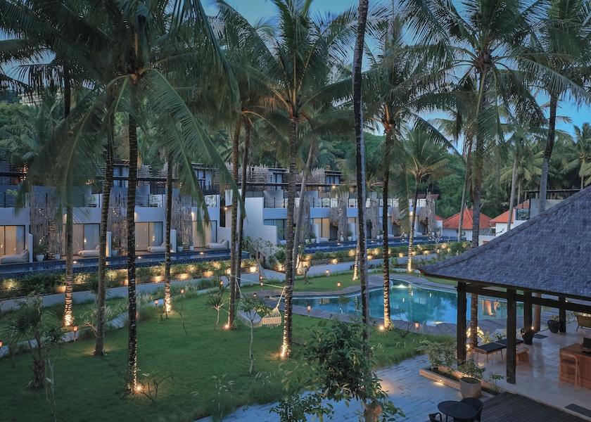 Bali Penida Island Garden view