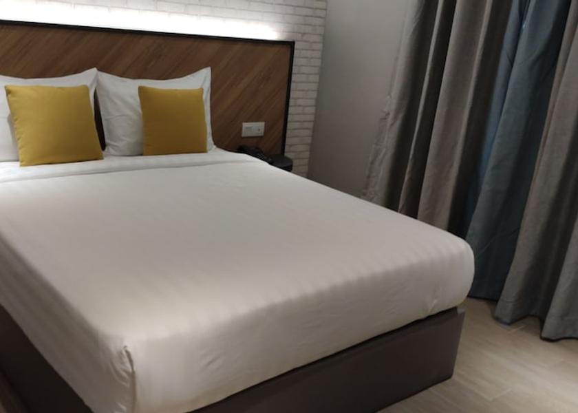 Selangor Seri Kembangan Room