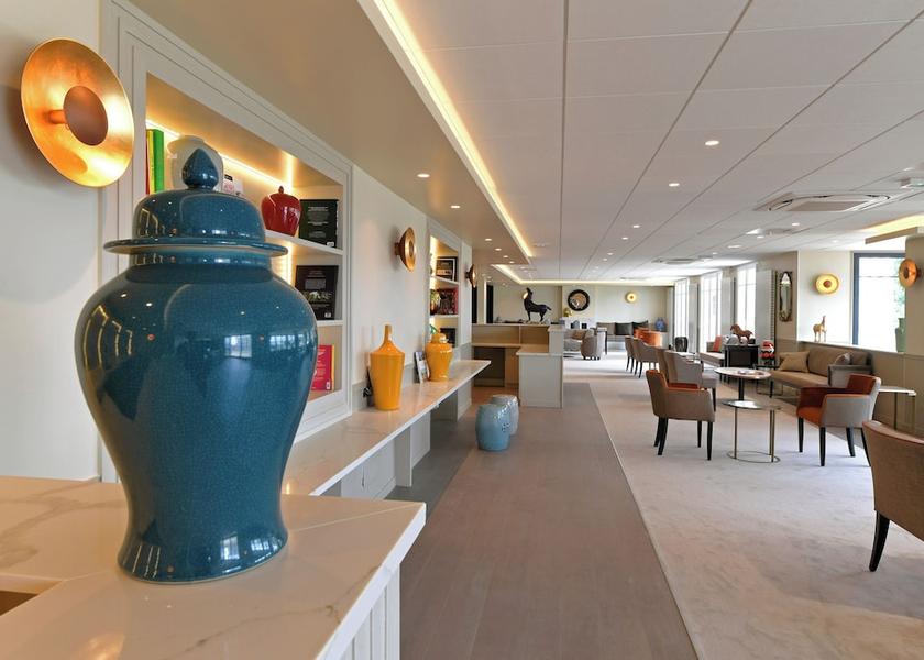Ile-de-France Clamart Reception
