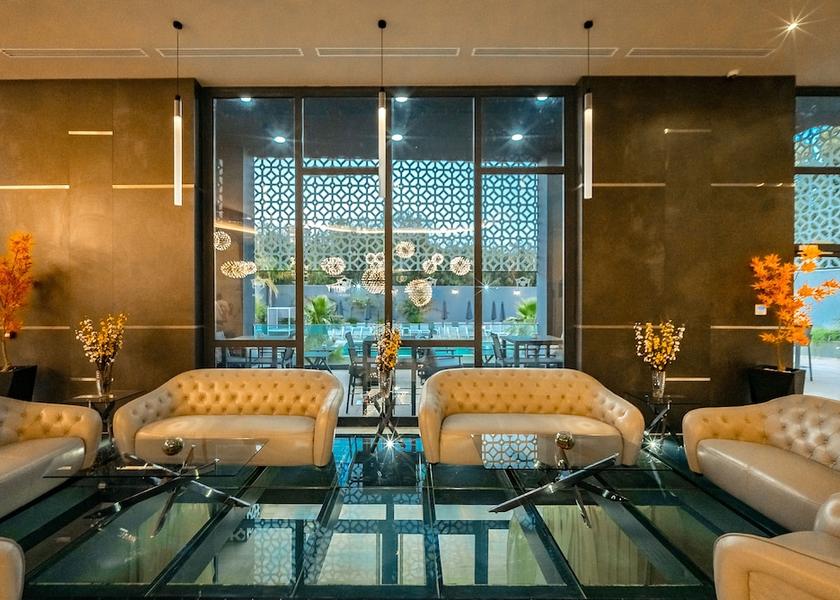  Algiers Lobby sitting area