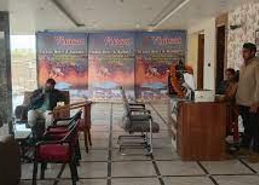 Uttar Pradesh Prayagraj Food & Dining