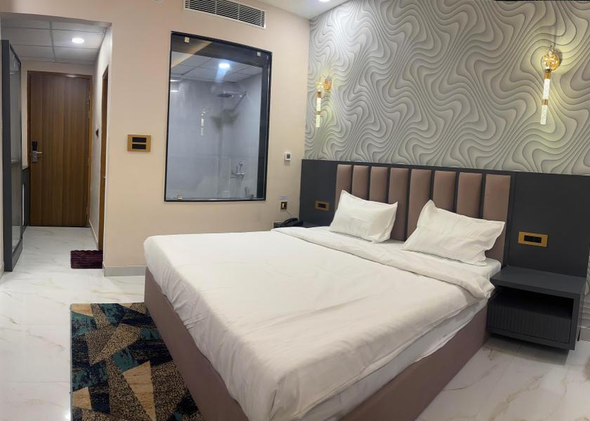 Uttar Pradesh Prayagraj Executive rooms