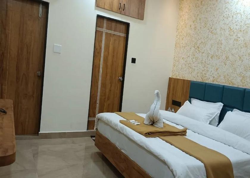 Gujarat Dwarka DELUXE ROOM