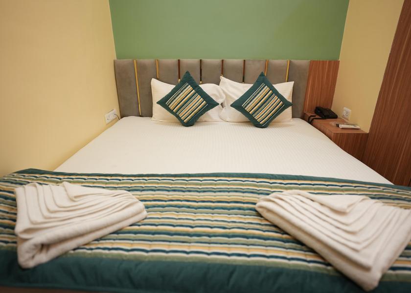Uttar Pradesh Varanasi Executive Double Bed