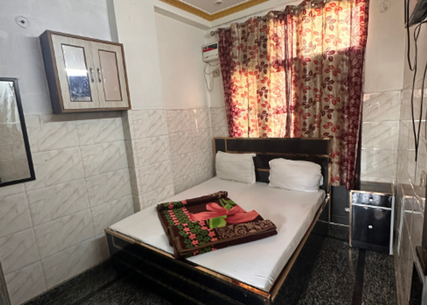 Delhi Delhi Standard Room