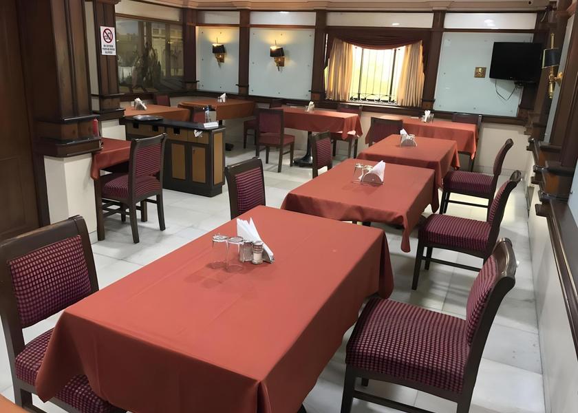 Maharashtra Mumbai Food & Dining