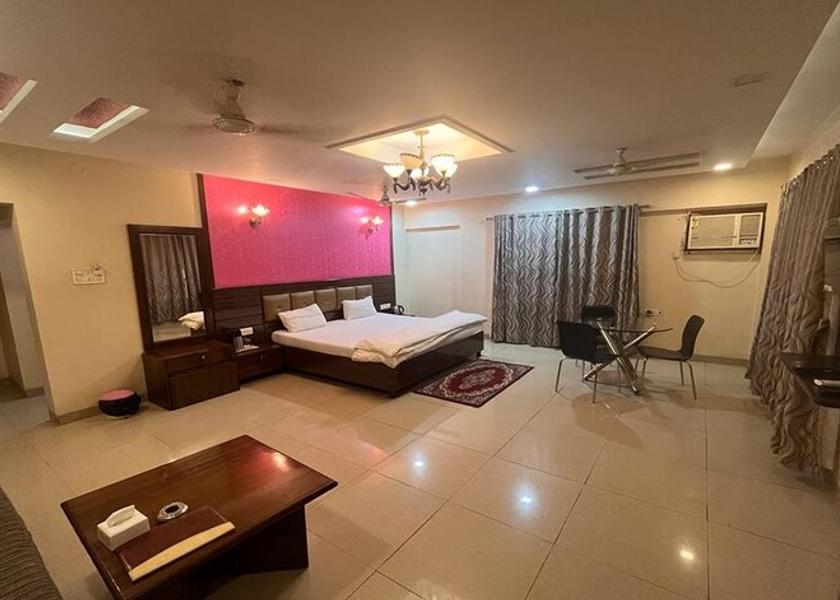 Maharashtra Navi Mumbai Suite Room