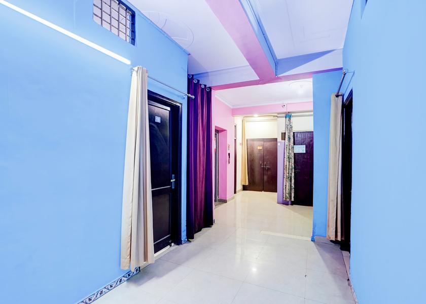 Uttar Pradesh Noida Lobby