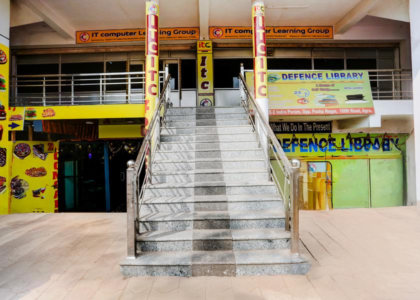 Uttar Pradesh Agra Entrance