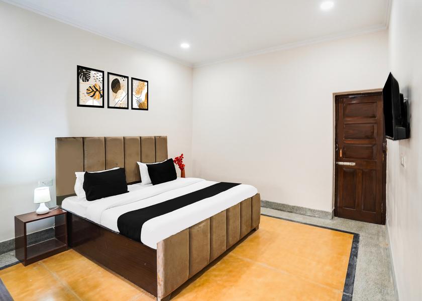 Uttar Pradesh Prayagraj Room