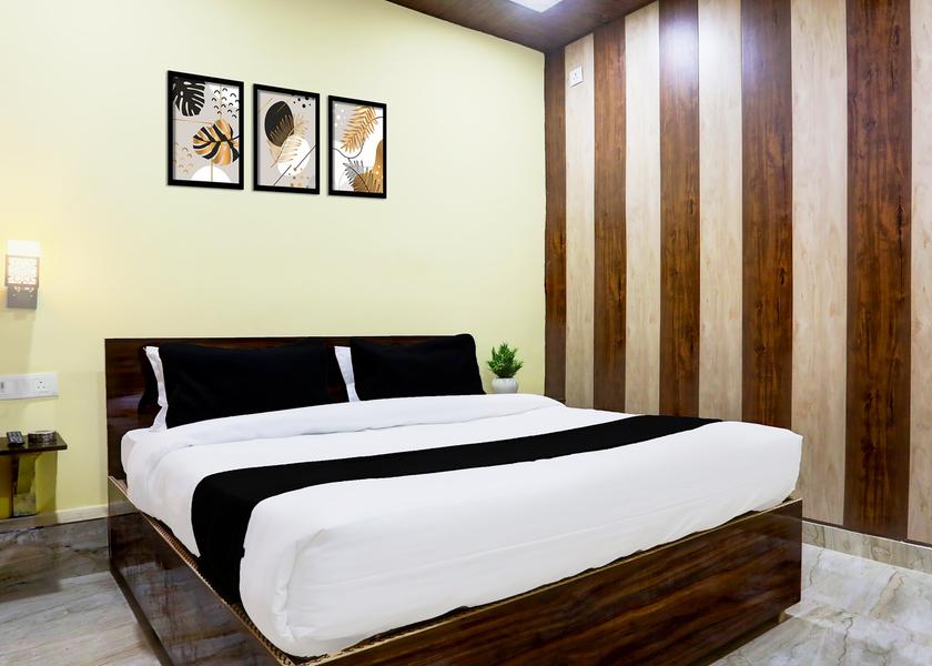 Uttar Pradesh Prayagraj Room