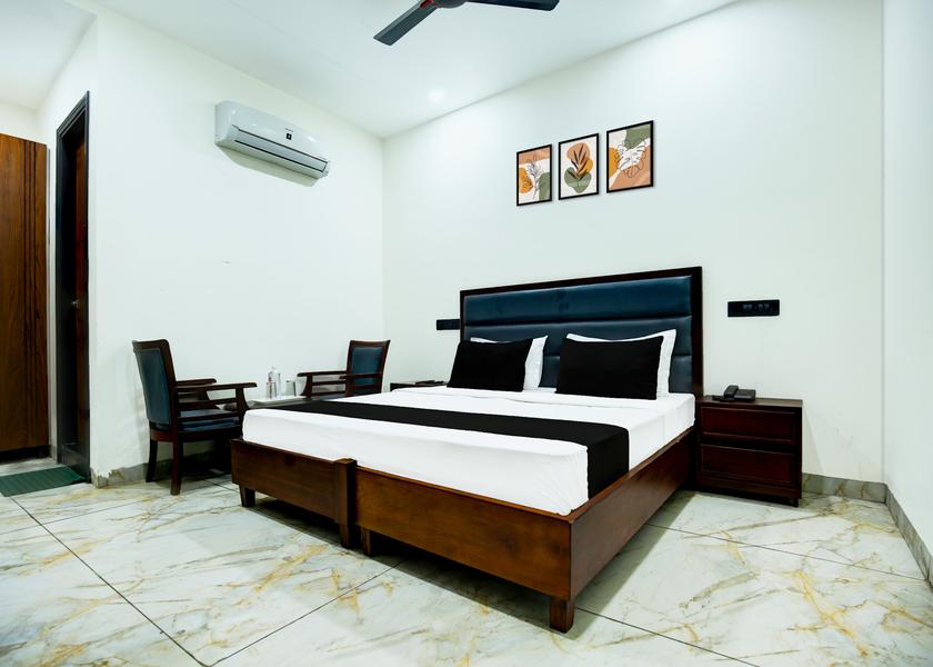 Punjab Dera Bassi Room
