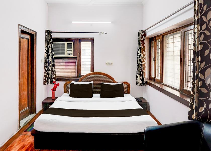 Uttarakhand Dehradun Room