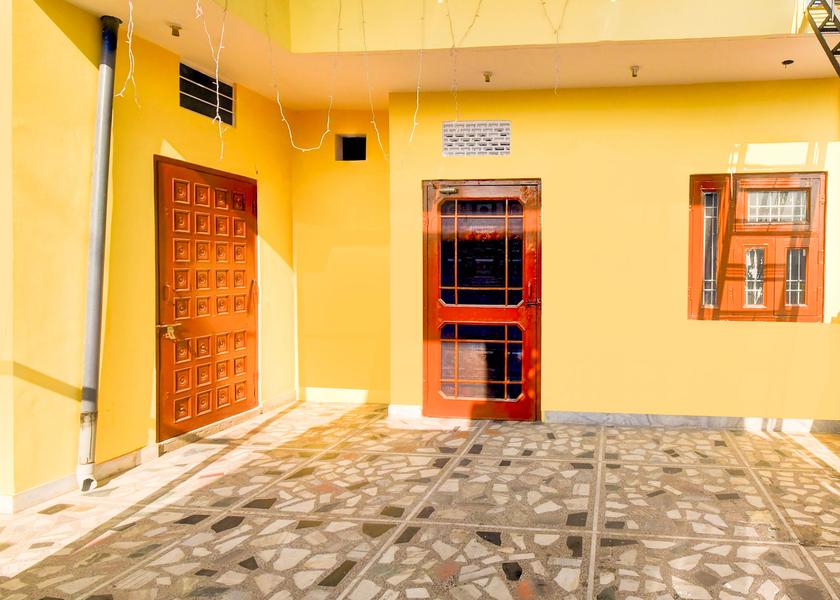 Uttar Pradesh Gorakhpur Lobby