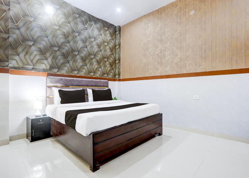 Uttar Pradesh Garh Mukteshwar Room