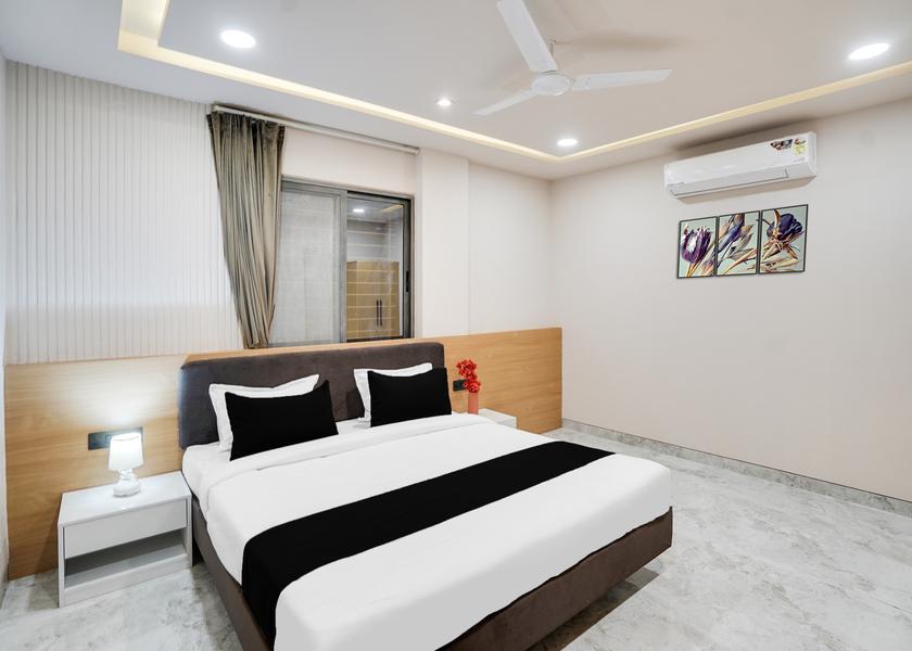 Madhya Pradesh Indore Room