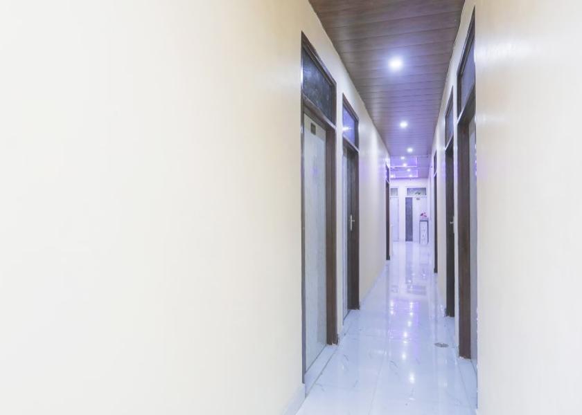 Uttar Pradesh Kanpur Public Areas