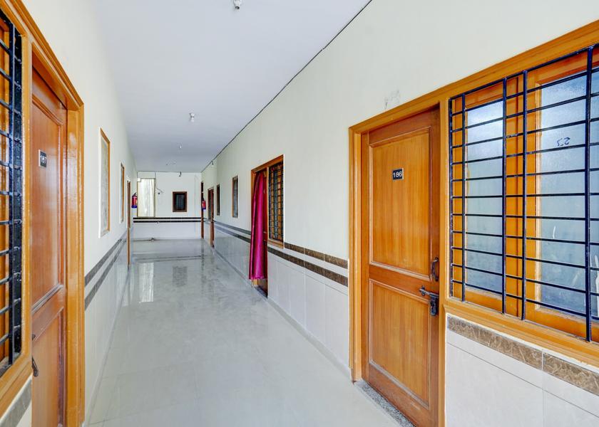 Uttar Pradesh Noida Lobby