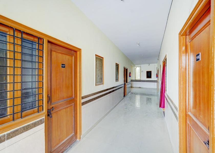 Uttar Pradesh Noida Lobby