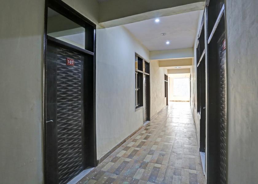 Uttar Pradesh Noida Lobby