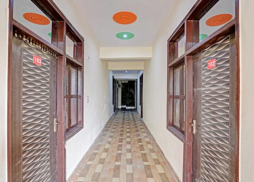 Uttar Pradesh Noida Lobby