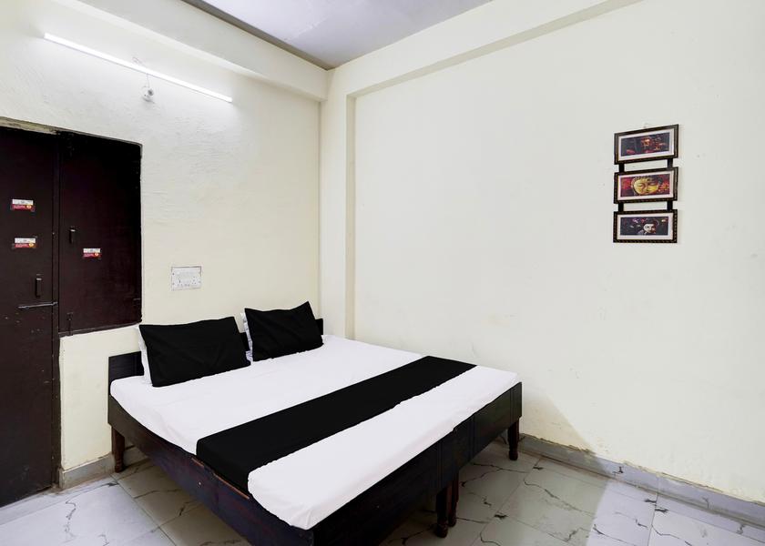 Uttar Pradesh Noida Room