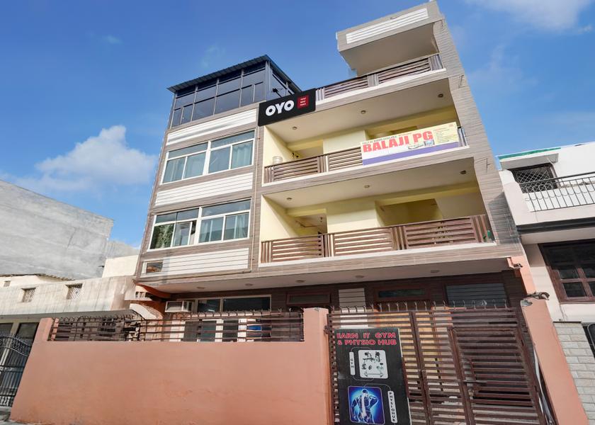 Uttar Pradesh Noida Facade