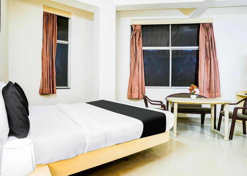 Maharashtra Nashik Room