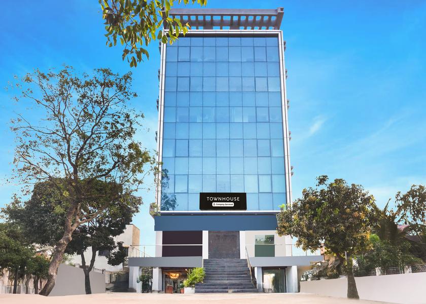 Maharashtra Pune Hotel Exterior