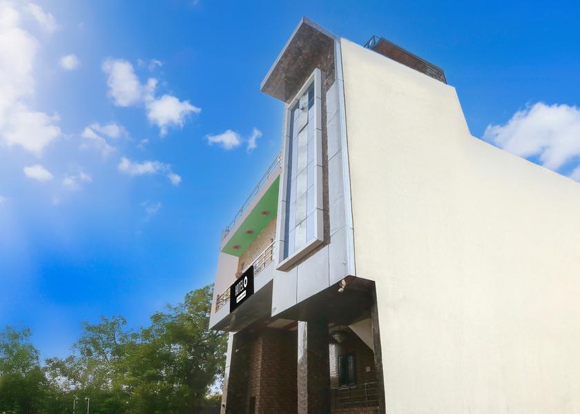 Uttar Pradesh Vrindavan Facade