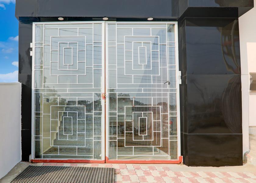 Uttar Pradesh Gorakhpur Entrance