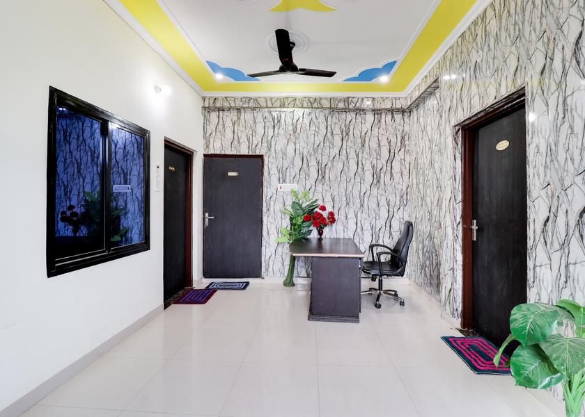 Uttar Pradesh Raebareli Lobby