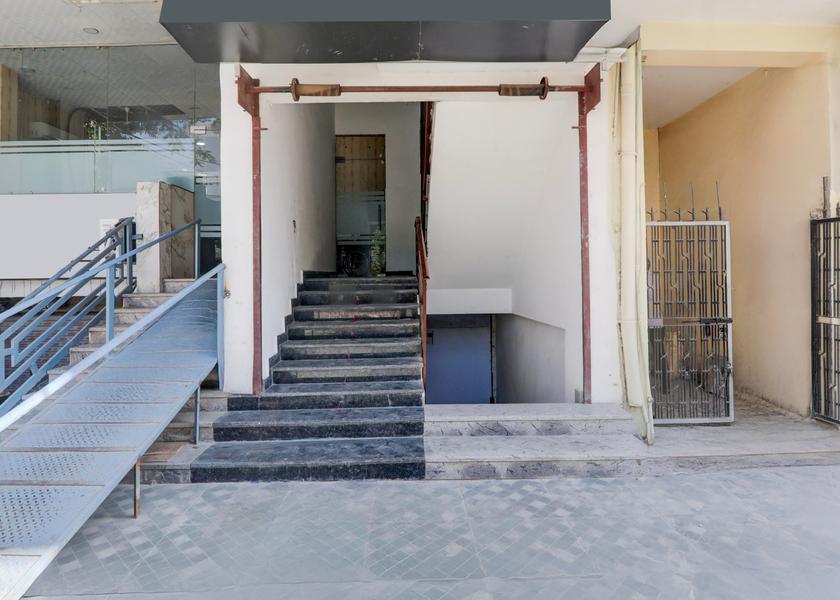 Uttar Pradesh Kanpur Entrance