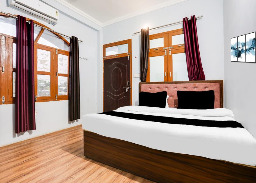 Uttar Pradesh Kanpur Room