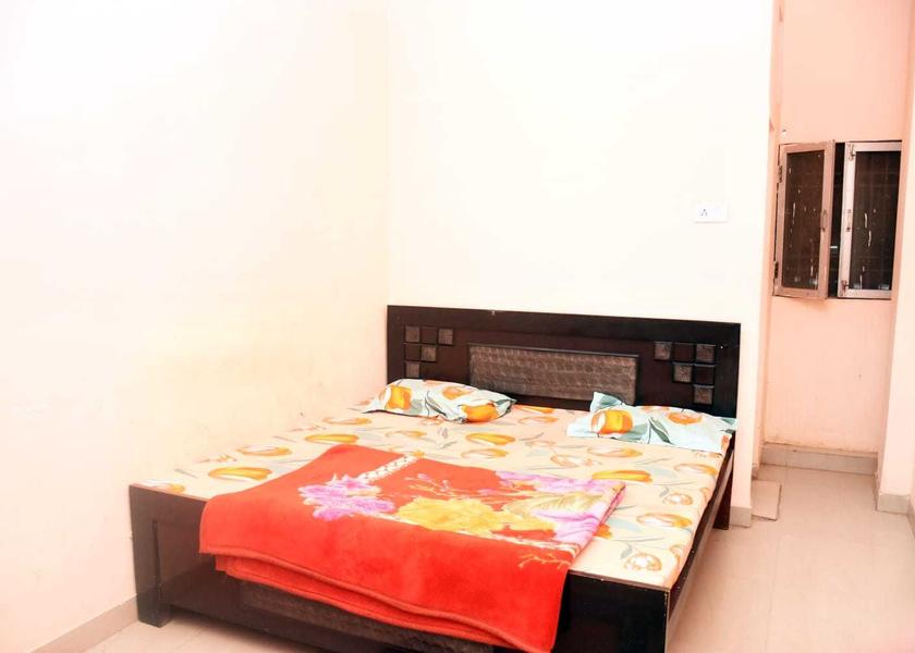 Madhya Pradesh Satna Room