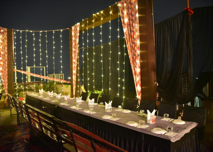 Uttar Pradesh Bareilly Food & Dining