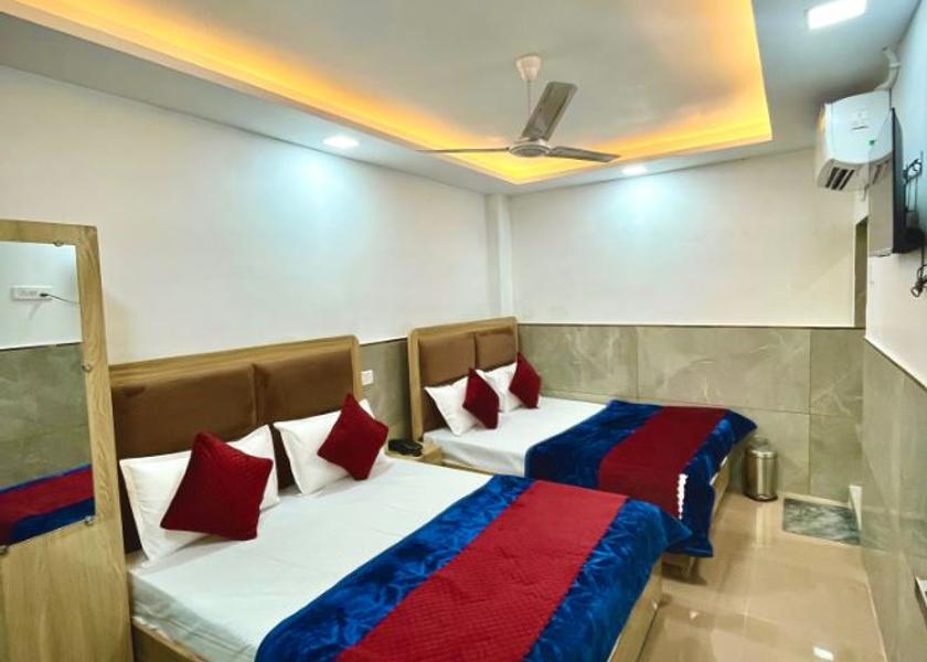 Uttar Pradesh Ayodhya Deluxe room