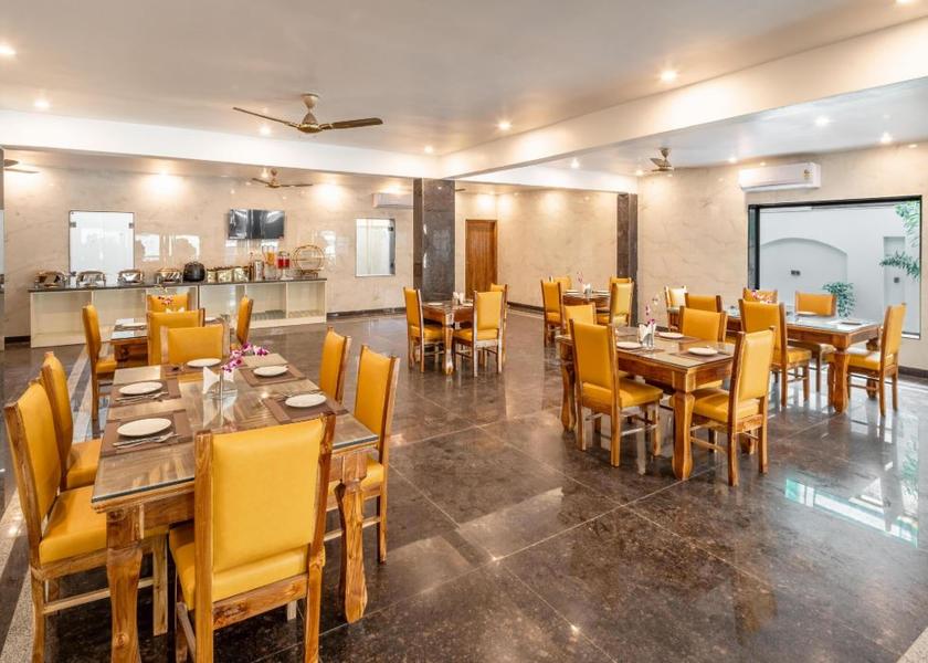 Uttar Pradesh Noida Food & Dining