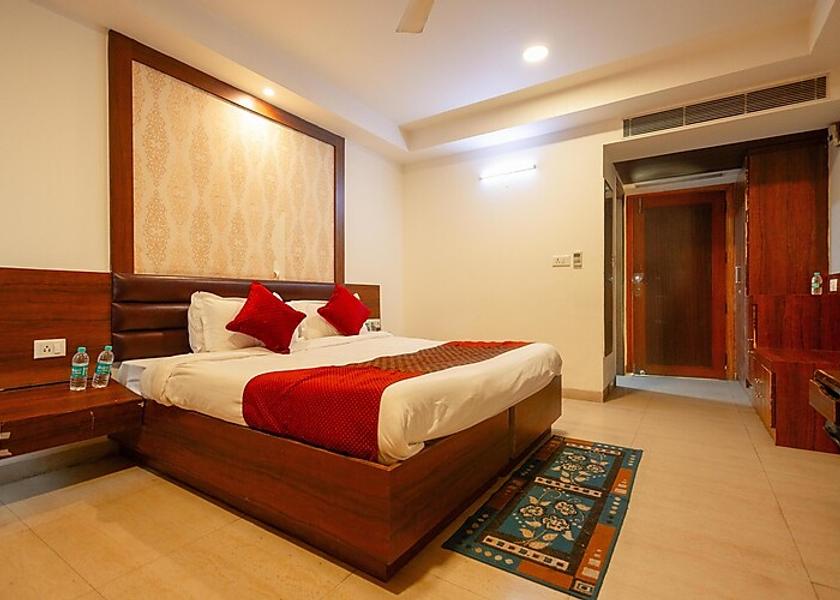 Uttar Pradesh Ghaziabad Super Deluxe Room