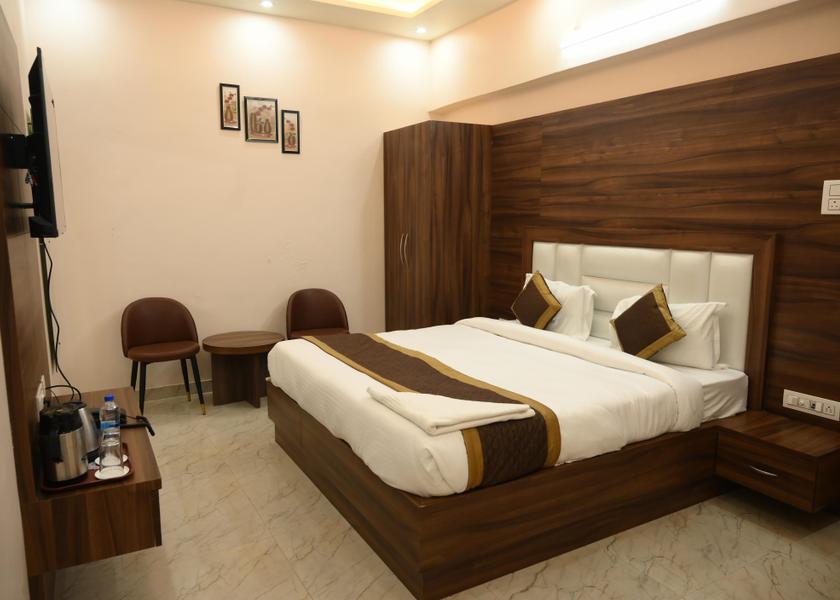 Uttar Pradesh Prayagraj Super Deluxe